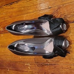 Paris Hilton size 7 bronze heels